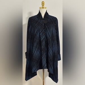 Cape Jacket Shawl Blue and Black Size Medium IC by Connie lagenlook